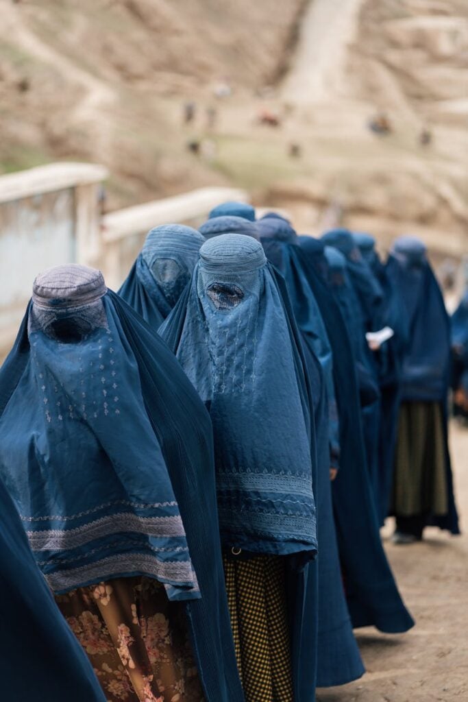 women in traditional burqas in afghanistan
