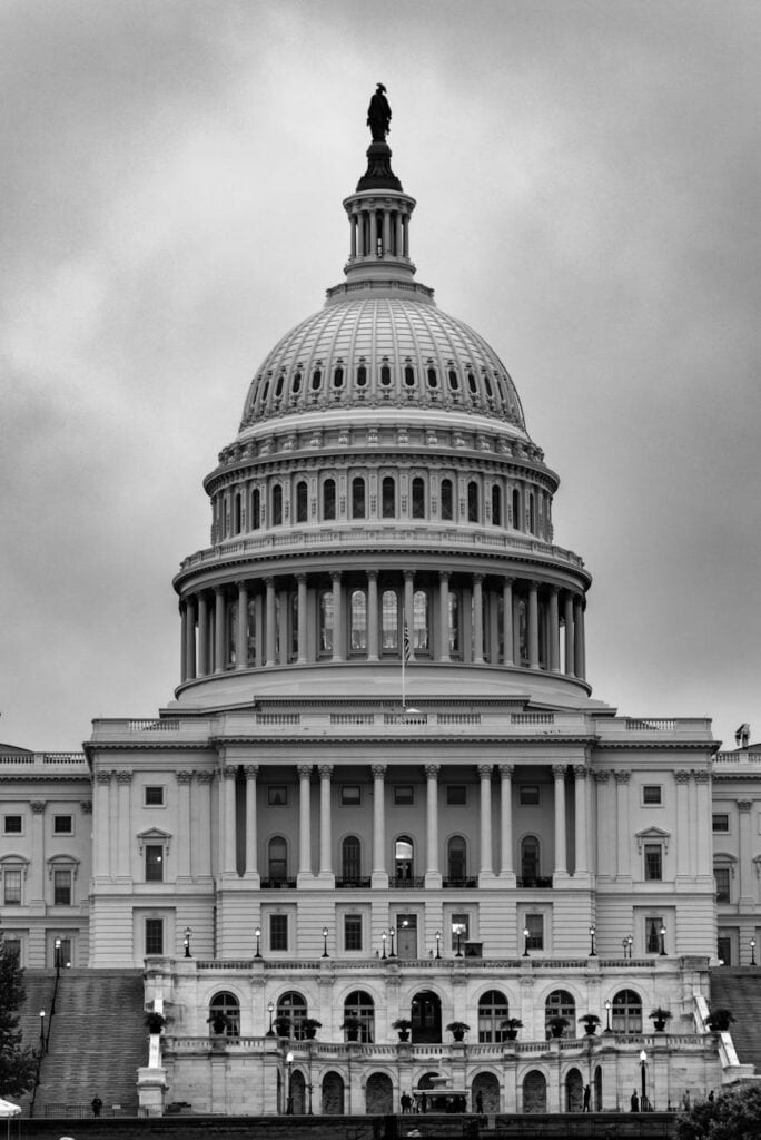 monochrome us capitol building in washington dc