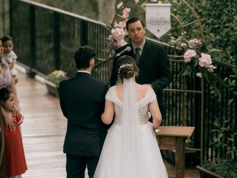 Can a Joint Bank Account Prevent a Divorce From Being Finalized?